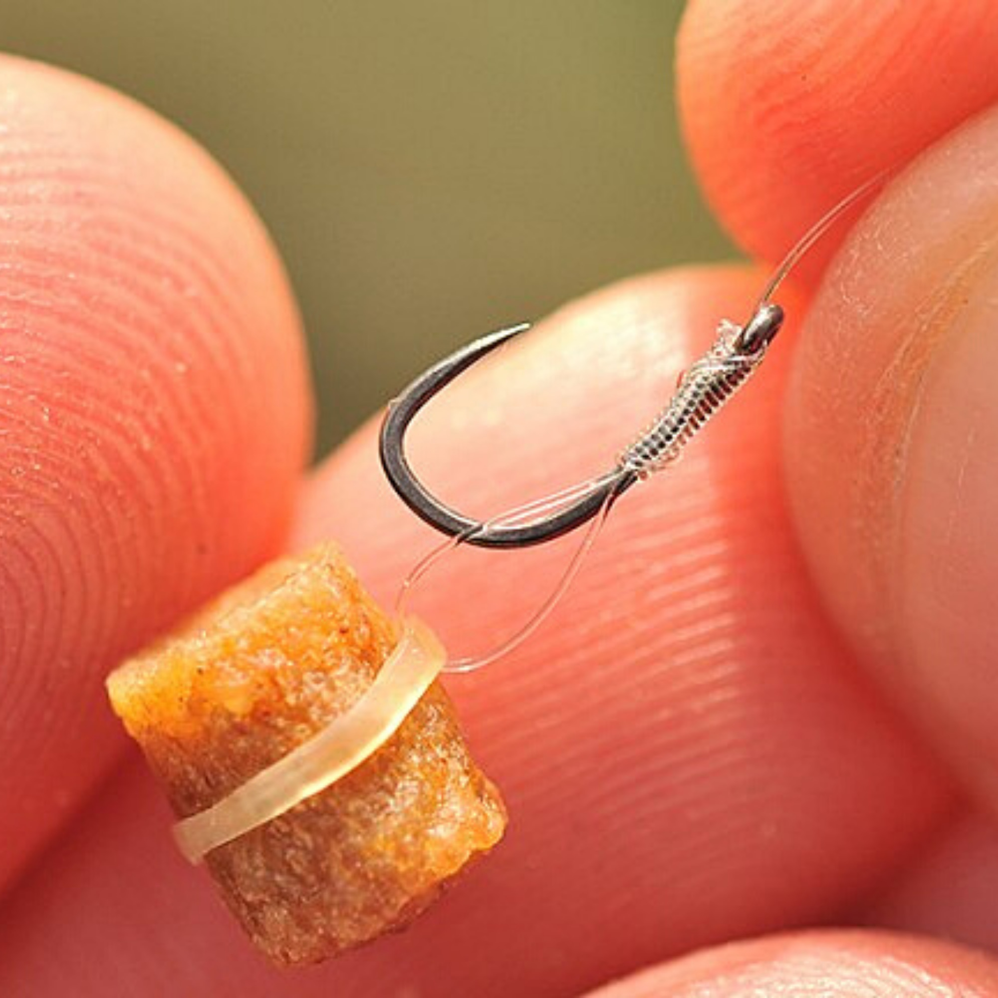 GURU Coarse Fishing SUPER MWG PTFE Coated Hooks / Barbless, Eyed